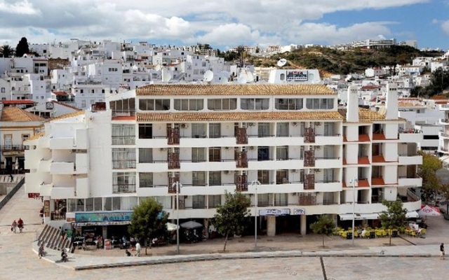 Отель Edificio Albufeira вид на фасад