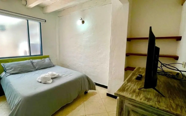 Aparta Hotel Los Tucanes