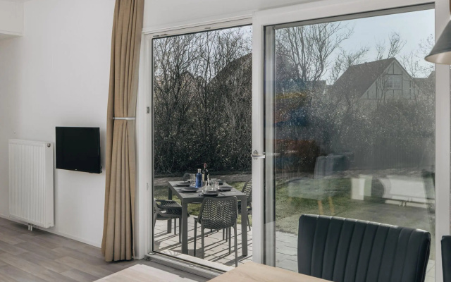 Modern Chalet With Dishwasher, Cosy Domburg Nearby
