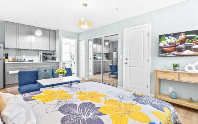 Family-friendly 2BD 2BA 2 Parkings Honolulu Home