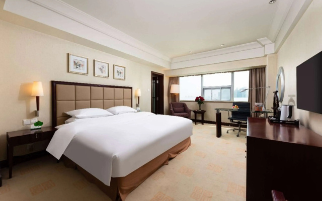 Ramada Plaza Optics Valley Hotel