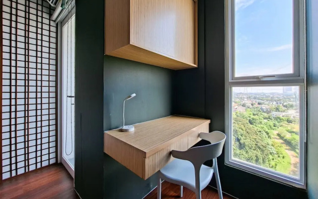 Green Urban Style Studio Room At Apartment Sudimara Forestwalk