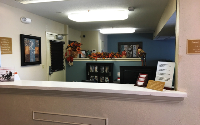 Candlewood Suites Houston - Westchase