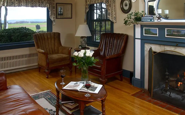 Doubleday Inn