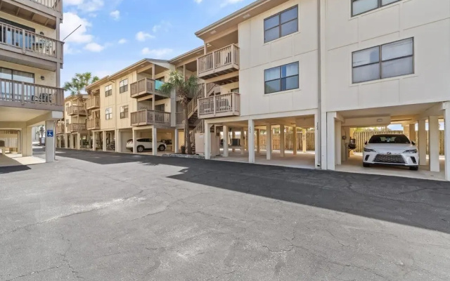 Lei Lani Condominium 208, Orange Beach