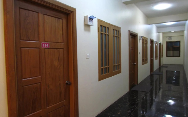 Thiri Mingalar Hotel