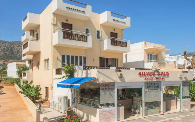 Smaragdine Beach Hotel