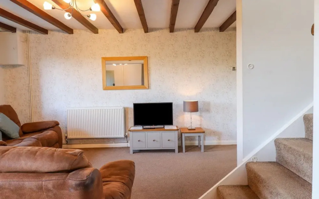 Oak Leaves Cottage