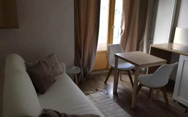 Appartement Les Menuires, 1 pièce, 2 personnes - FR-1-452-71