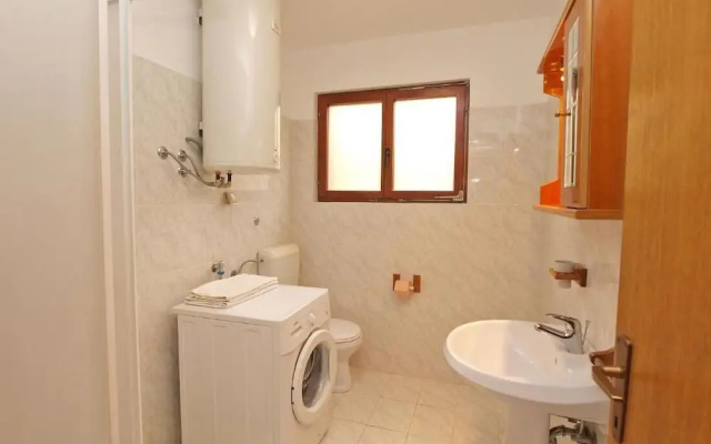 Ground Floor Retreat With bbq