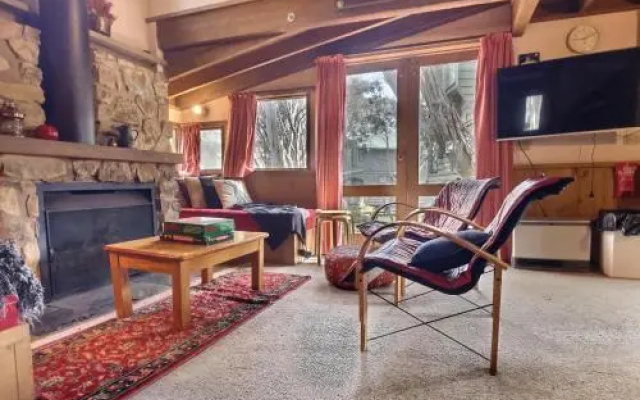 Bindi - Alpine Getaways's Chalet at Tower Rd