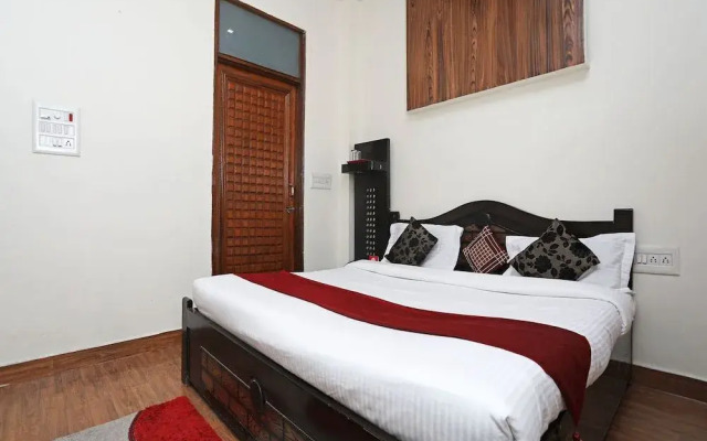 The Castle By OYO Rooms