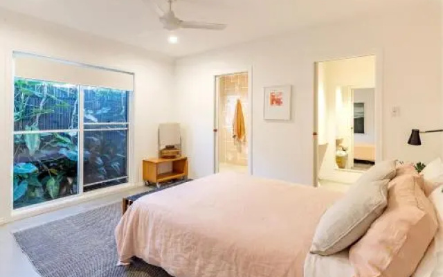 Bonito', 26 Bonito Street - Pet Friendly Housewith Aircon