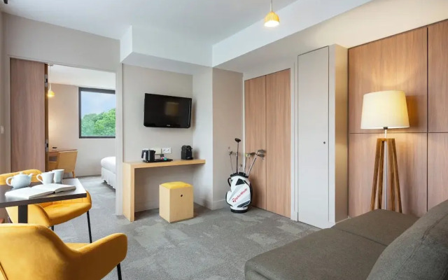 SOWELL HOTELS du Golf