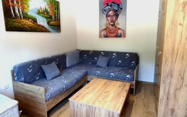 lake agia apartments