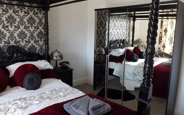 Peniarth Arms Hotel