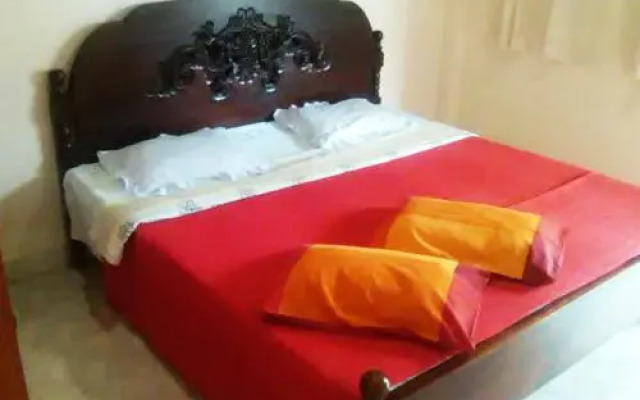 Magenta Hotel
