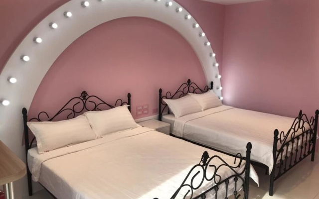 Castle No 8 Penghu B&B