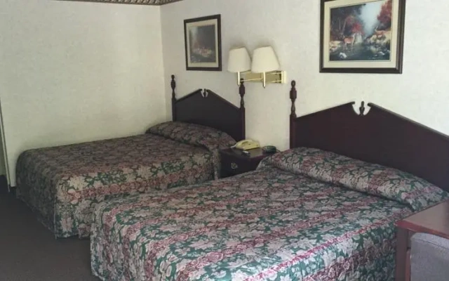 Deerfield Inn