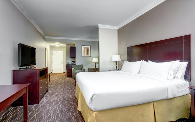 Holiday Inn Express & Suites Cut Off - Galliano by IHG