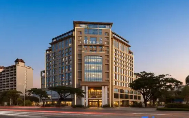 Mehood Hotel (Sanya Xinhong Port Yalong Bay))