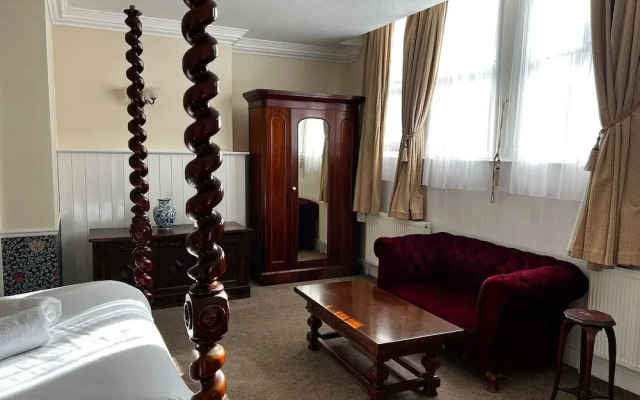 The Lairgate Hotel
