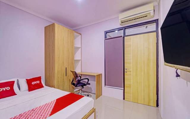 Capital O 93068 D Twinz House Syariah