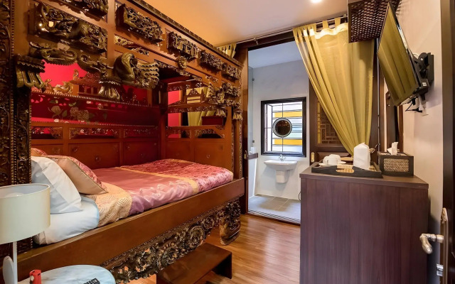 Songkhla Tae Raek Antique Hotel