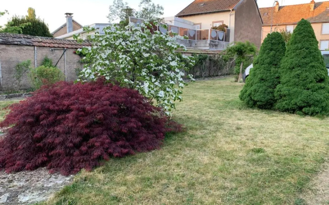 Les Jardins d'Élise, calme et verdure à Lure