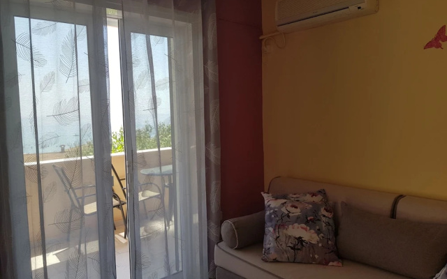Menigos - Apartment AA5R 155-158 Coco-Mat