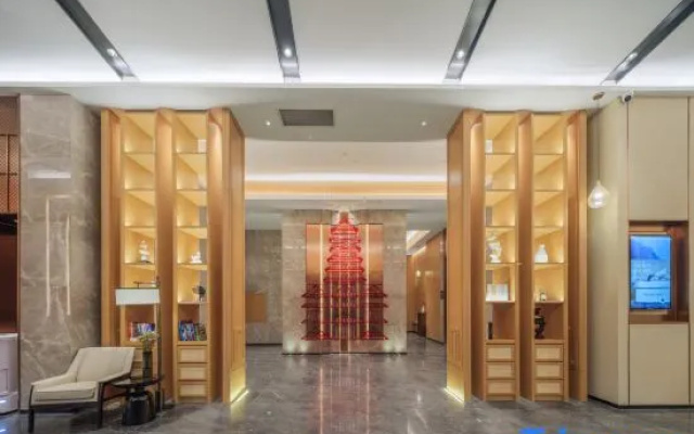 Shangqiu Xiayi Longevity Ge Han Tang Culture Street Atour Hotel