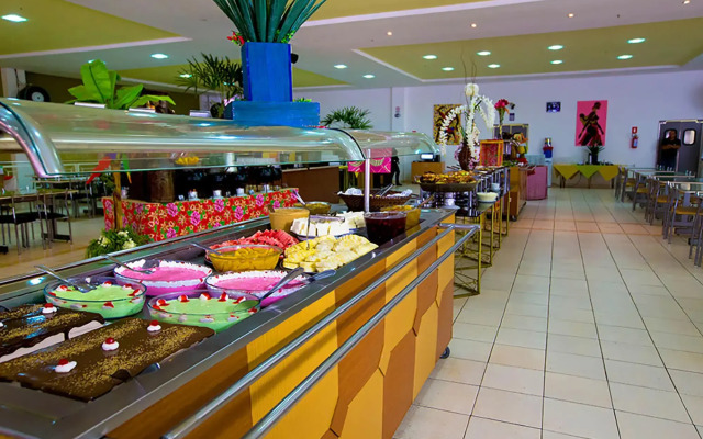 Golden Dolphin Grand Hotel