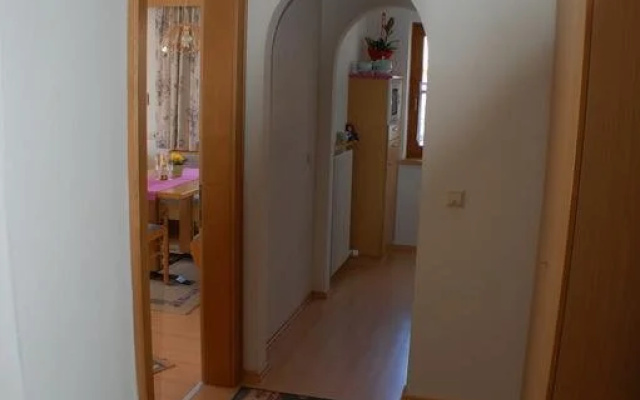 1A-Apart Padöller