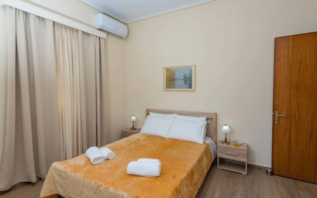 Katerina Residence - Beachfront Plaz Eot