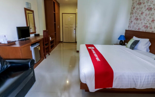Karnmanee Place Hotel