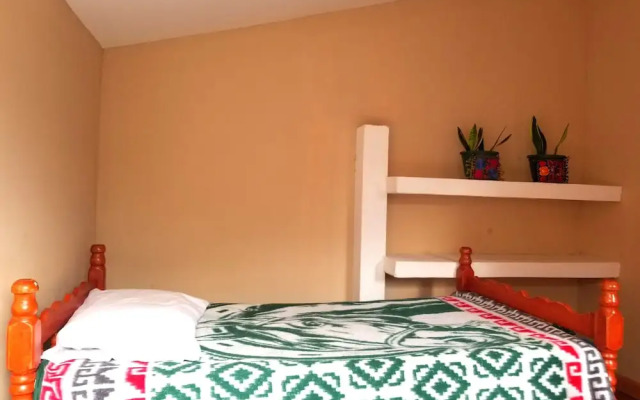 Casa Qatzij - Guest House