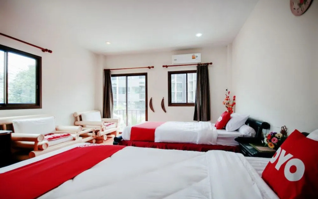 OYO 888 Apinyas Place Karon