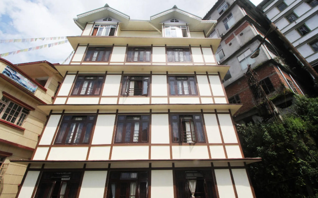 Capital O 9686 Hotel Shantiniketan