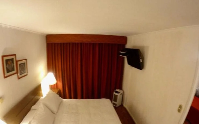 Encomenderos Apart Hotel