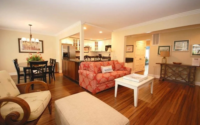 Beachwalk Villas