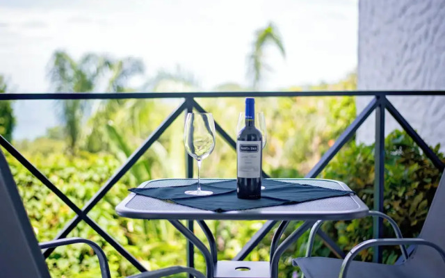Villa Roca Boutique Resort & Suites-ADULT ONLY