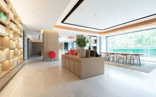 JI Hotel (Zhengzhou University Kexue Avenue)