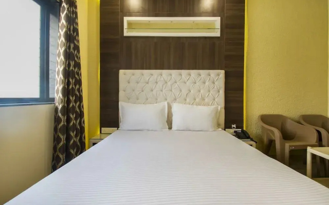 Aasra Lodge by OYO Rooms