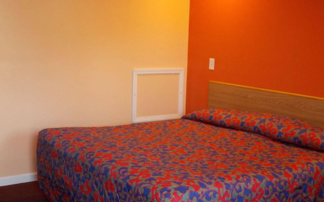 Travel Lite Motel