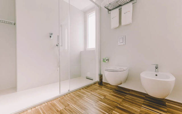 Suite 10 - Home, Design & Spa