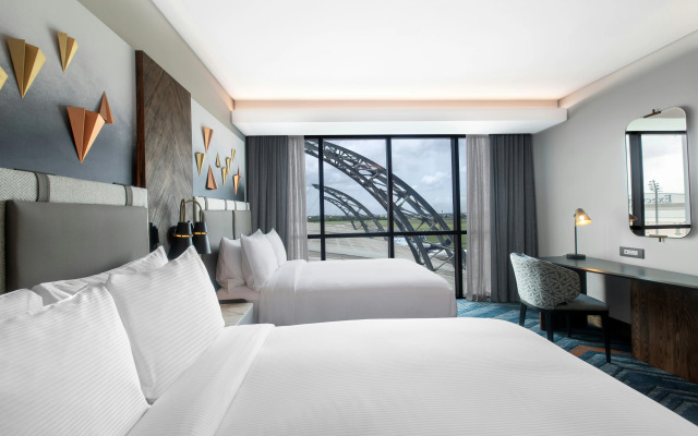 Legend Hotel Lagos Airport, Curio Collection by Hilton