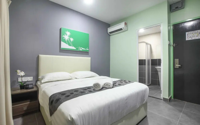 Grand Village Hotel