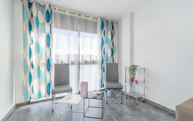 Apartment in Empuriabrava Near Sandy Beach