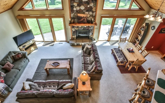 Sandy Shores - 4 Br Home