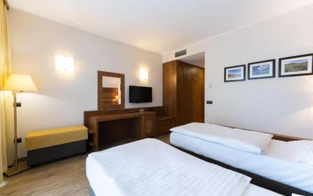 Hotel Arena Annex